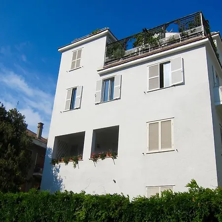 Apartment Casa Del Glicine